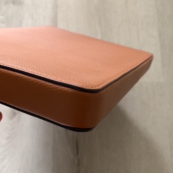 Kate Spade Brim Laptop for Tote Bag camel tan - Picture 8 of 10